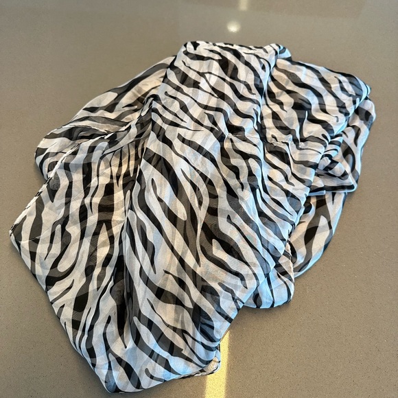 Zebra Swimwear Chiffon Printed Cover up Beach Sarong Pareo Bikini Swimsuit Wrap - Picture 8 of 8